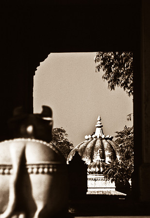 47278_SL_COLOR_INDIA_1987_12