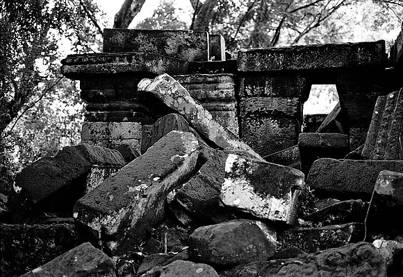 62456_2008_FM_BW_Temples_SlemReap_Cambodia_008