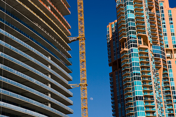 36136_DG_Color_USA_Miami_Beach_FL_Related_GroupZV4N0536