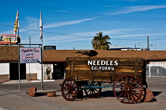 06647_DG_COLOR_NEEDLES_CALIFORNIA_CA_USA_2007_ZV4N_780