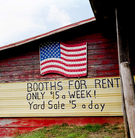 7784_FILM_COLOR_FLEA-MARKET_GA_04_1.jpg