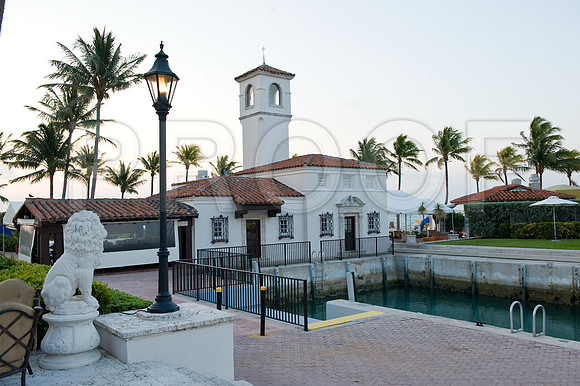 3080_DG_Fisher_Island_Beach_Club_Constrution_Carl_2009DSC_5947