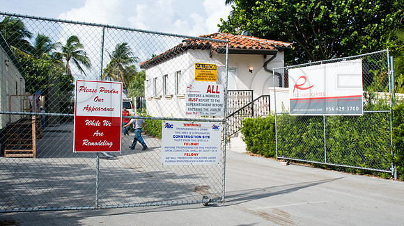 3080_DG_Fisher_Island_Beach_Club_Constrution_Carl_2009DSC_8335