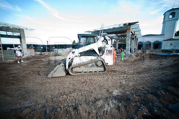 3080_DG_Fisher_Island_Beach_Club_Constrution_Carl_2009DSC_7052