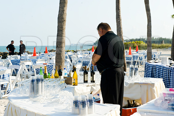 3080_DG_Fisher_Island_Beach_Club_Constrution_Carl_2009DSC_5954