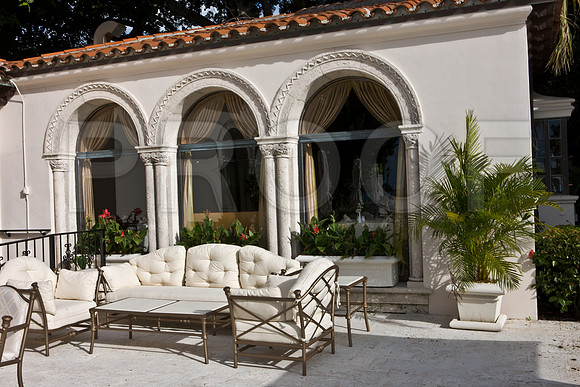 0042_DG_Fisher_Island_Miami_FL5L8Y1728