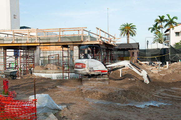 3080_DG_Fisher_Island_Beach_Club_Constrution_Carl_2009DSC_7033