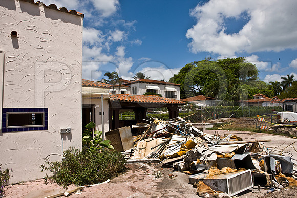 2905_DG_Fisher_Island_Demolition_Beach_Club_Maimi_FL20090425-5L8Y6725