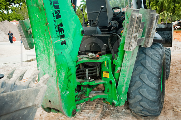 3080_DG_Fisher_Island_Beach_Club_Constrution_Carl_2009DSC_8329-2