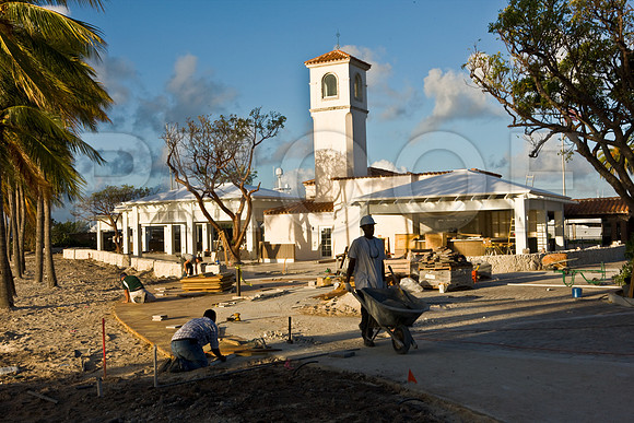 3080_DG_Fisher_Island_Beach_Club_2009_Construction_5L8Y1978