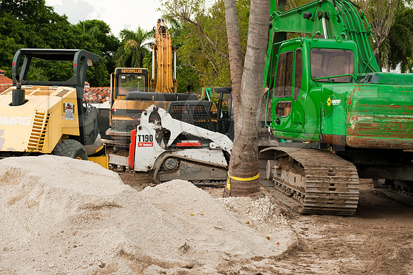 3080_DG_Fisher_Island_Beach_Club_Constrution_Carl_2009DSC_7283