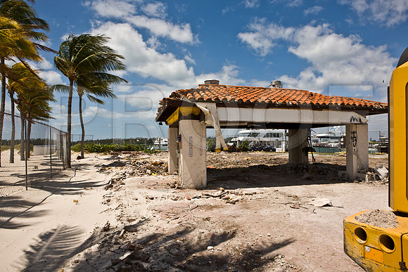 2905_DG_Fisher_Island_Demolition_Beach_Club_Maimi_FL20090425-5L8Y6710