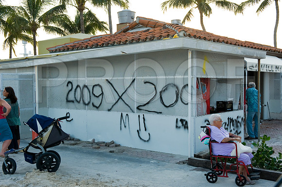 3080_DG_Fisher_Island_Beach_Club_Constrution_Carl_2009DSC_6003