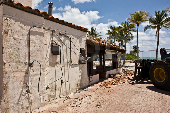 2905_DG_Fisher_Island_Demolition_Beach_Club_Maimi_FL20090425-5L8Y6702
