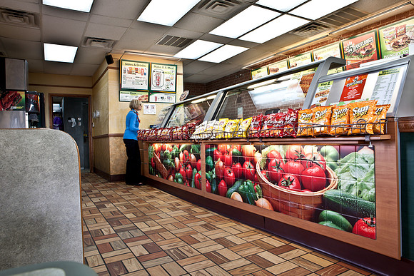 0010_DG_Lake_City_Subway_Florida_USA_2009-0184