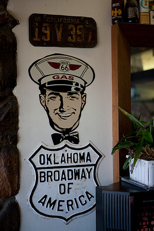 20080911_DVD42_DG_USA_Oak_Hill_Route_66_CA_7899_full_blead