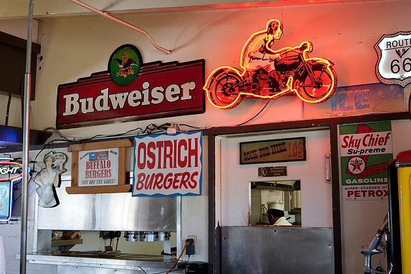 20080911_DVD42_DG_USA_Oak_Hill_Route_66_CA_7908_full_blead