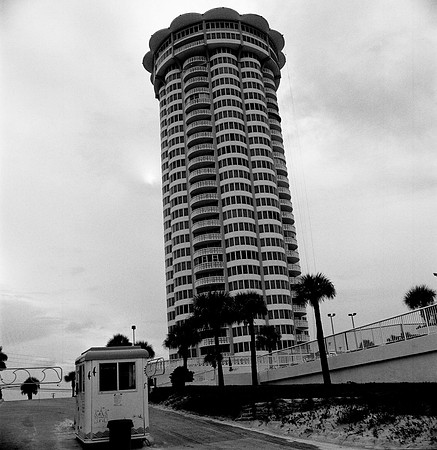 7822_BW_SQ_Daytona_Beach_FL_04_10.JPG