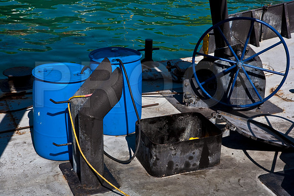 85473_ZV4N1843_Fisher_Island_4_2007