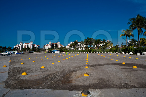 85473_ZV4N1841_Fisher_Island_4_2007
