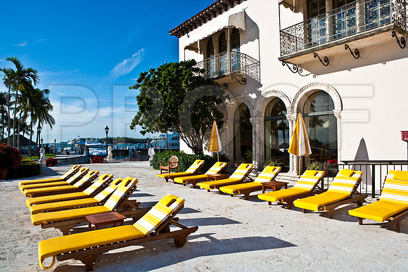 85503_FISHER_FL_ZV4N8936_landscape_costal