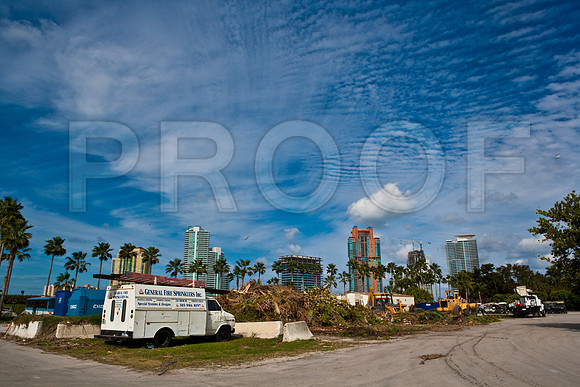 85503_STORAGE_CONTINAL_GARBAGE_FISHER_FL_ZV4N0846