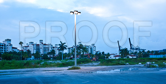 85768_ZV4N5649_film_Miami_FL_USA