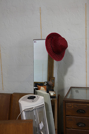 20110728_6022_DG_LINCOLN_ROAD_BROWN_STORE_MOUVING_OUT_MIAMI_FL_IMG_1966