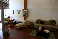 20110728_6022_DG_LINCOLN_ROAD_BROWN_STORE_MOUVING_OUT_MIAMI_FL_IMG_1955