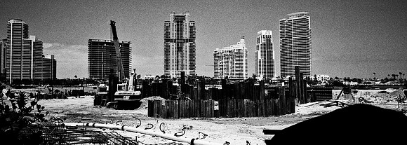 3328_FILM_BW_LR_MIAMIPORT_USA_FL_08_18.tif