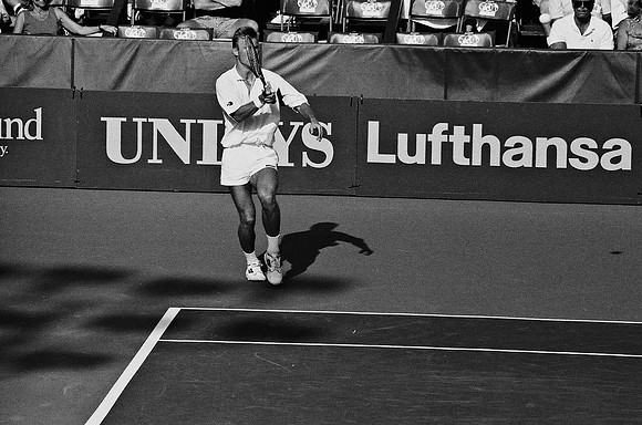 8686_FM_BW_Lipton_Tennis_Key_Biscayne_FL_89_01.tif