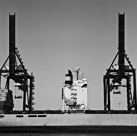 8288_FM_BW_MIAMI_PORT_FL_04_05.tif