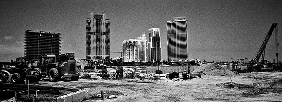 3328_FILM_BW_LR_MIAMIPORT_USA_FL_08_02.tif