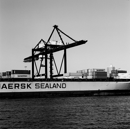 8288_FM_BW_MIAMI_PORT_FL_04_09-2.tif