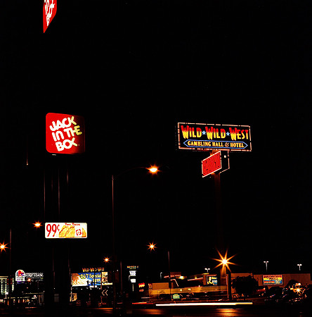 2328_FM_COLOR_SQ_Las_Vegas_NV_02_5.jpg
