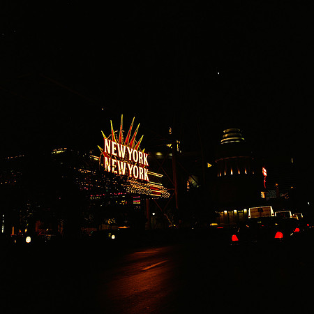 2327_FM_COLOR_SQ_Las_Vegas_NV_02_3.jpg