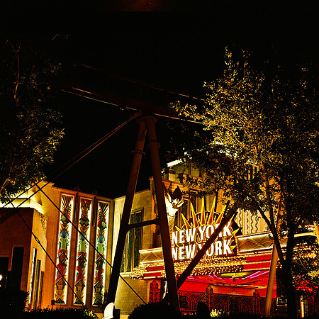2327_FM_COLOR_SQ_Las_Vegas_NV_02_2.jpg