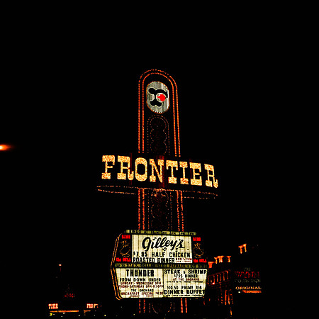 2322_FM_COLOR_NV_02_10.jpg