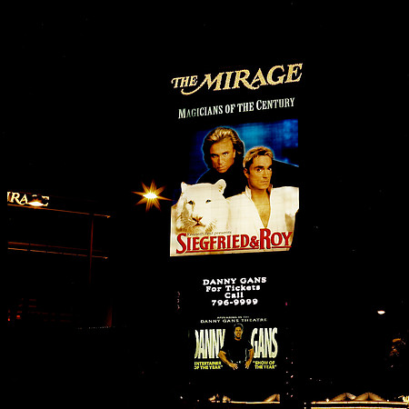 36068_COLOR_SQ_Las_Vegas_NV_03_5.jpg