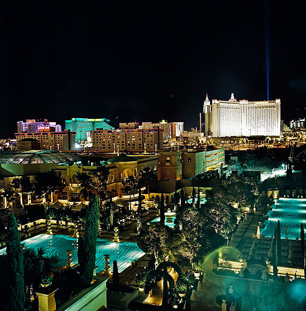 36057_FM_COLOR_VEGAS_NEVADA_03_10.jpg