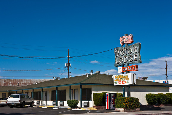 0022_DG_Reno_Nevada_Usa_20095L8Y9359