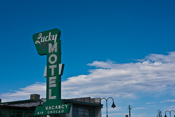 0022_DG_Reno_Nevada_Usa_20095L8Y9346