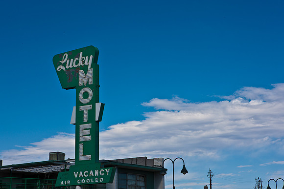 0022_DG_Reno_Nevada_Usa_20095L8Y9346