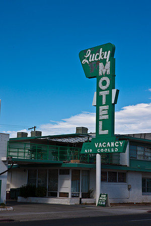 0022_DG_Reno_Nevada_Usa_20095L8Y9343