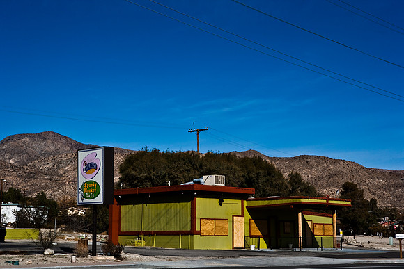 06646_DG_COLOR_29_PALMS_CALIFORNIA_CA_USA_2007_ZV4N_86