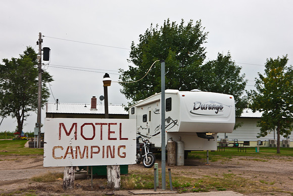 0044_North_Dacota_Fargo_to_South_Rapid_City_TO_CHEYENNE_5L8Y3990
