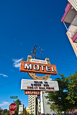 0022_DG_Reno_Nevada_Usa_20095L8Y9315