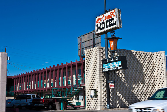 0022_DG_Reno_Nevada_Usa_20095L8Y9372