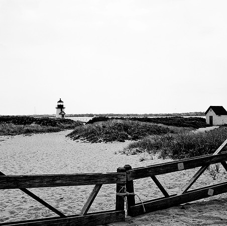 2233_B4P1_9_BW_SQ_NANTUCKET_MA_02_1.jpg