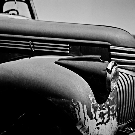 7547_B3P1_BW_SQ_MOIESE_MT_01_1.jpg